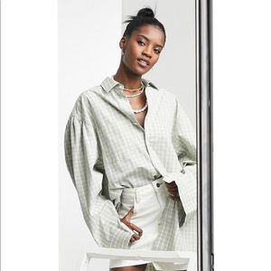 Balloon sleeve shirt